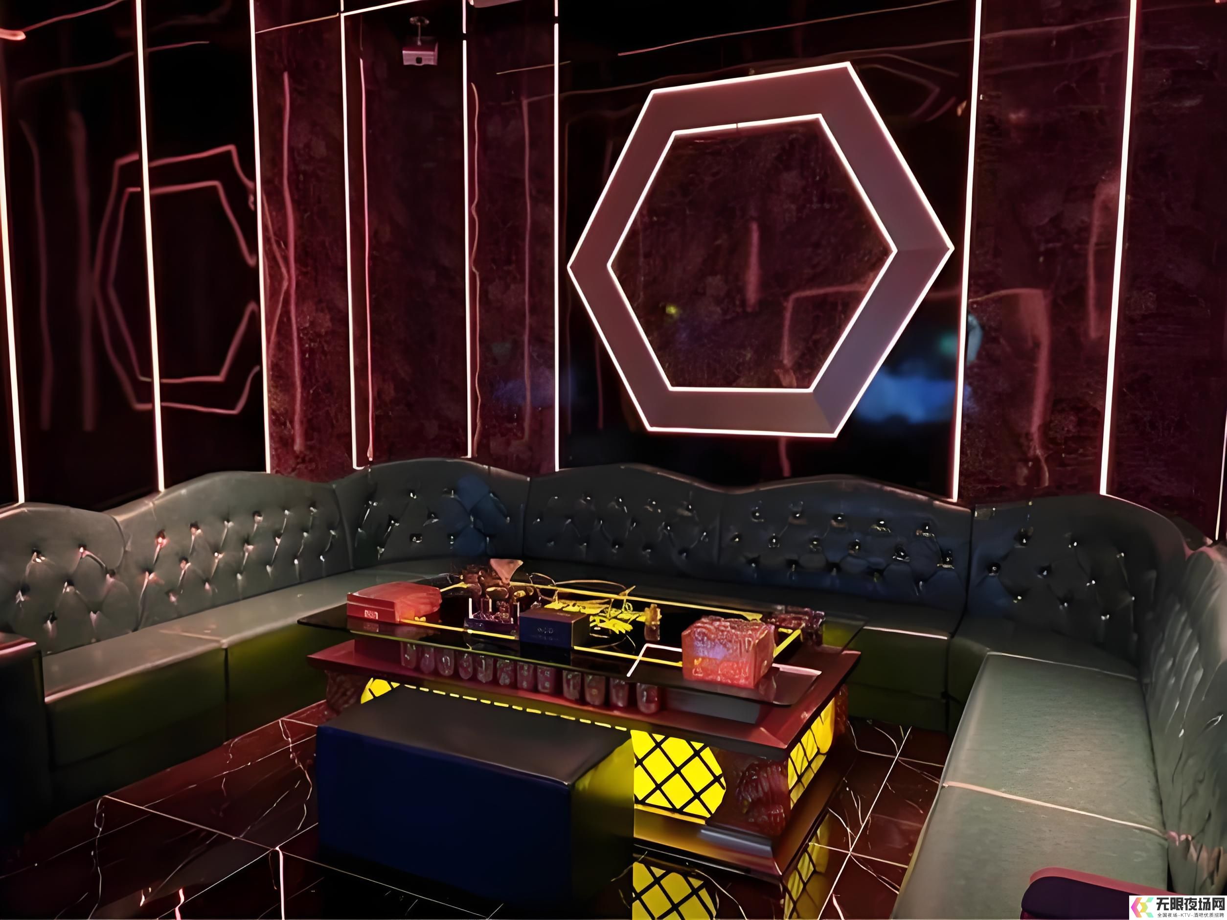 深圳高档夜总会招聘服务生：成长与机遇并存的职业旅程